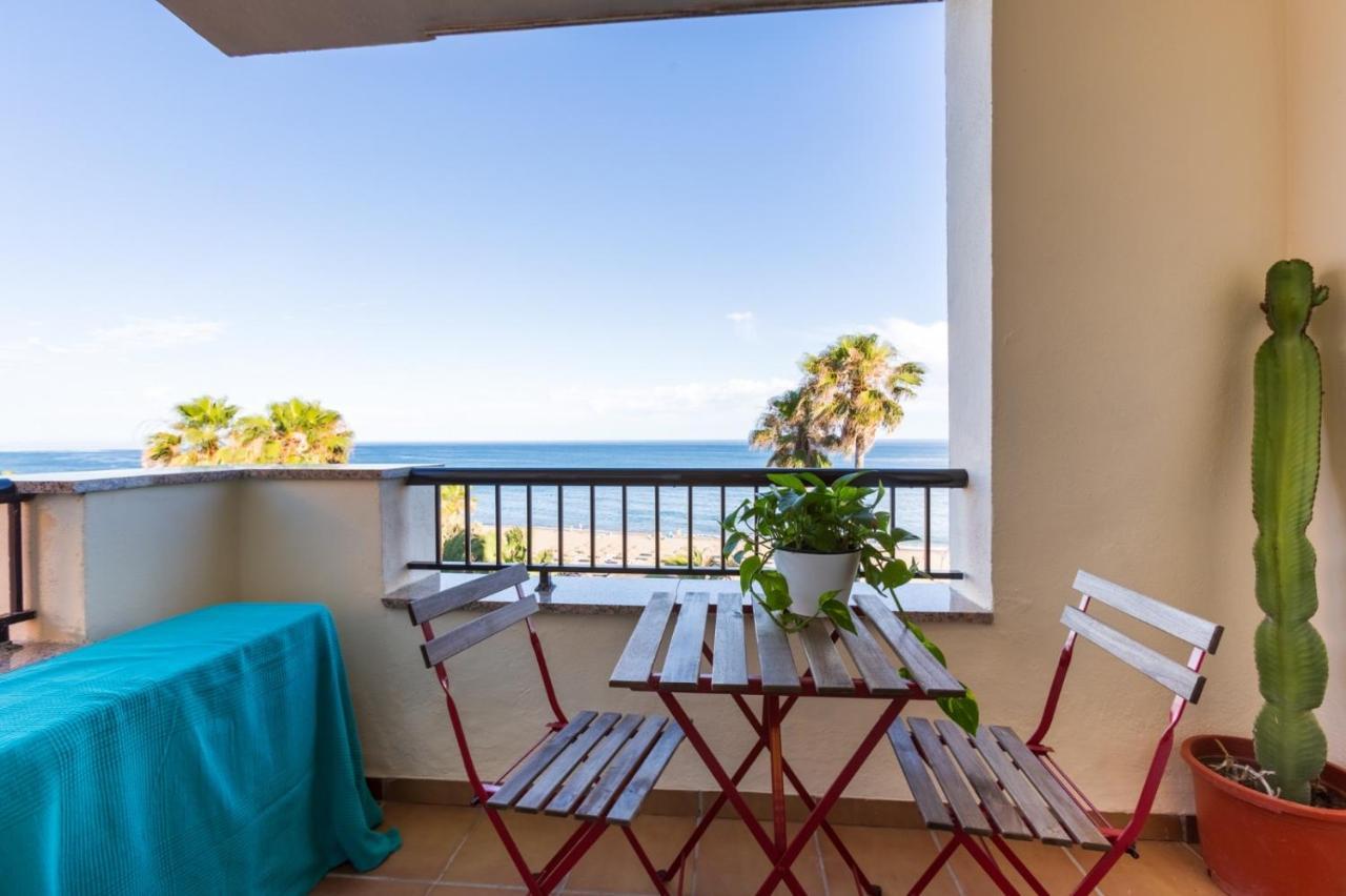 Bonito Apartamento En Primera Linea De Playa Эстепона Экстерьер фото